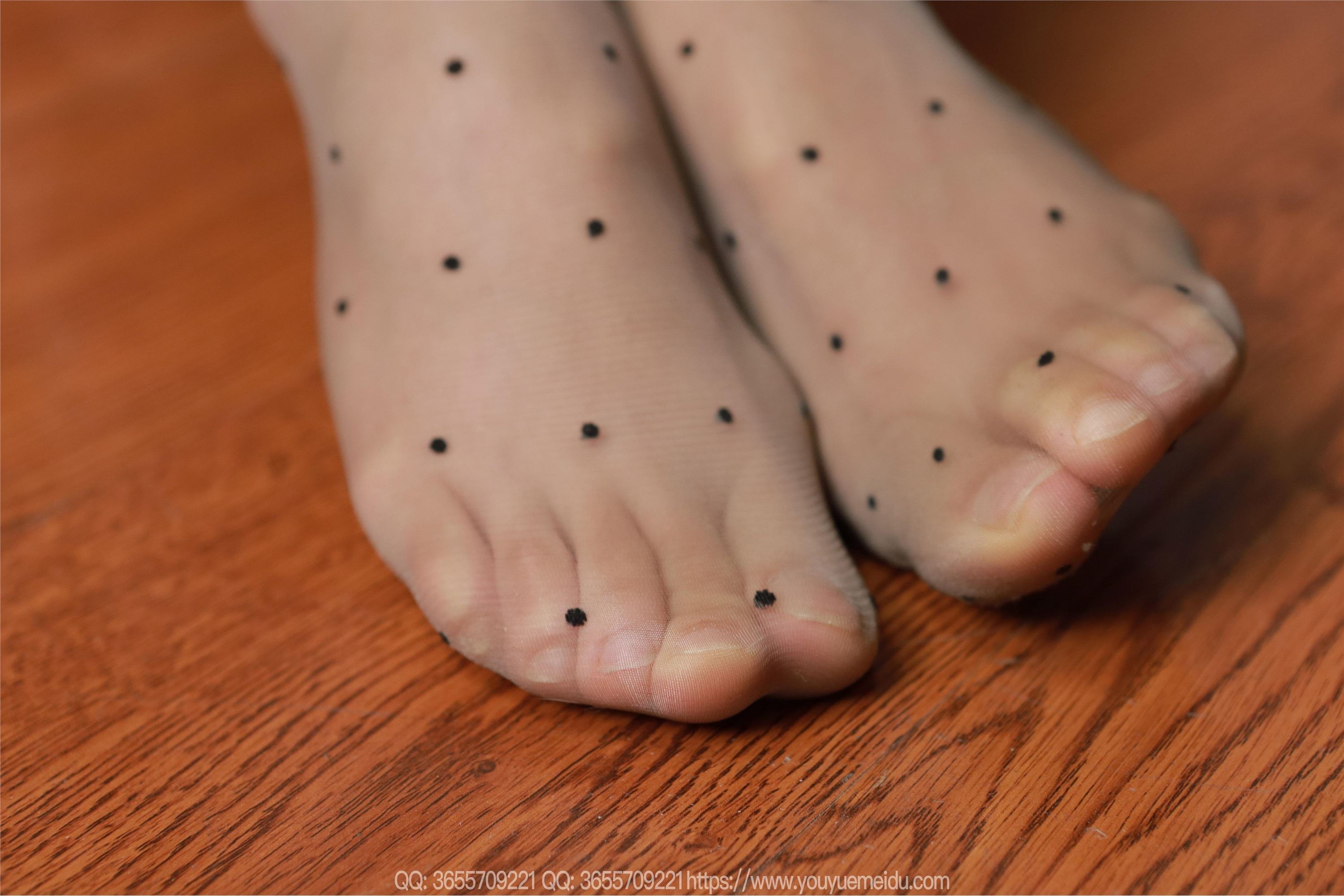 IESS异思趣向  2025.03.05 丝享家 1993 兔兔《吊带波点》